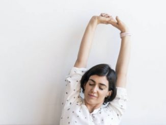 Best 8 Stretches to Start the Day Relaxed