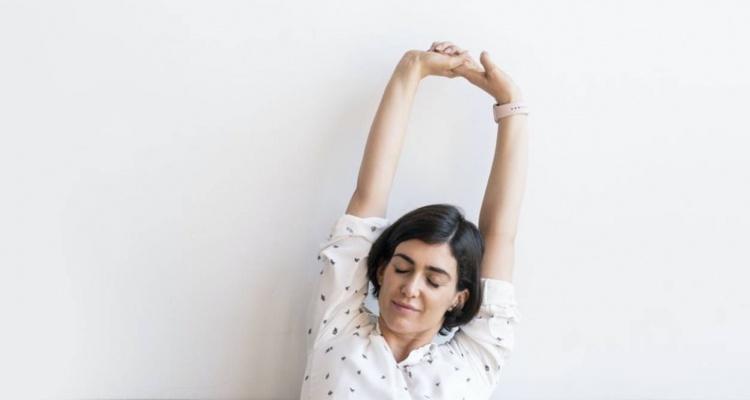 Best 8 Stretches to Start the Day Relaxed