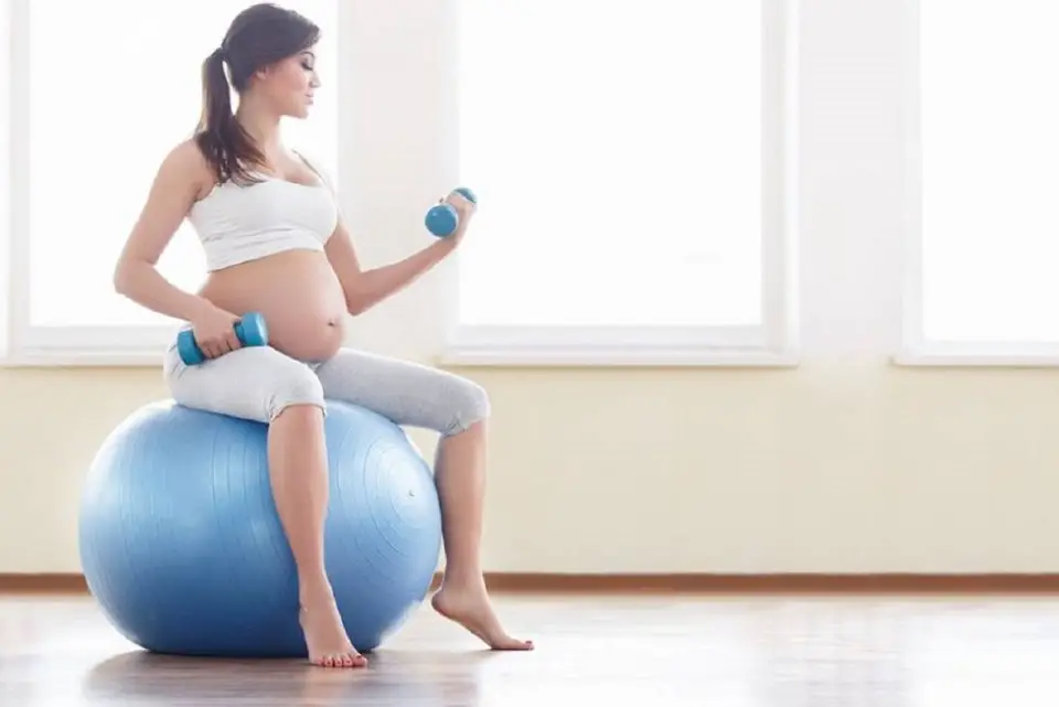 Beneficios del entrenamiento de fuerza durante el embarazo