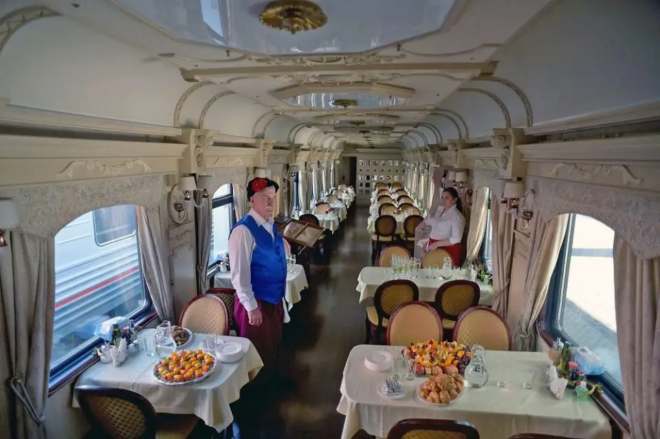 Zarengold a pioneering tourist train to cross the Arctic in Russia