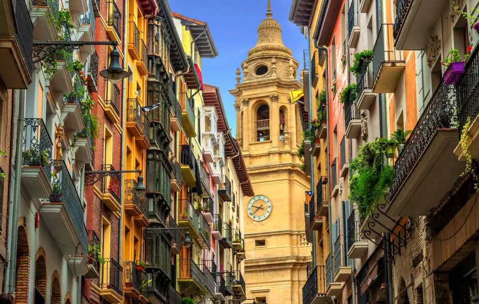 Hoteller i baratos i Pamplona